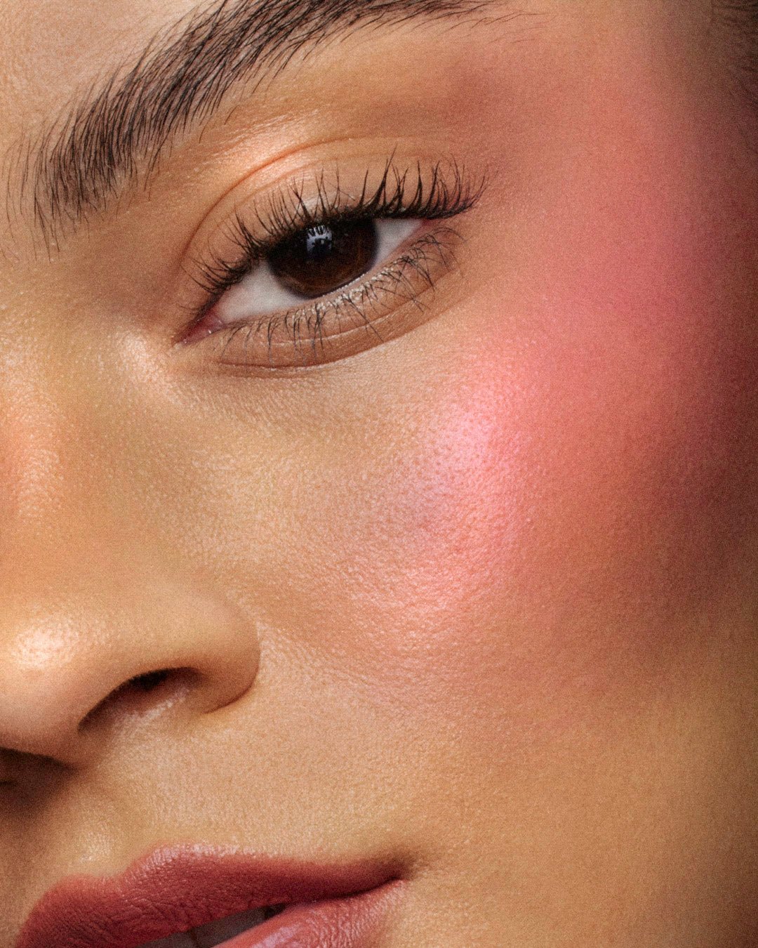 Plaisir Nostalgique Hybrid Blush - QUEEN MUSIA