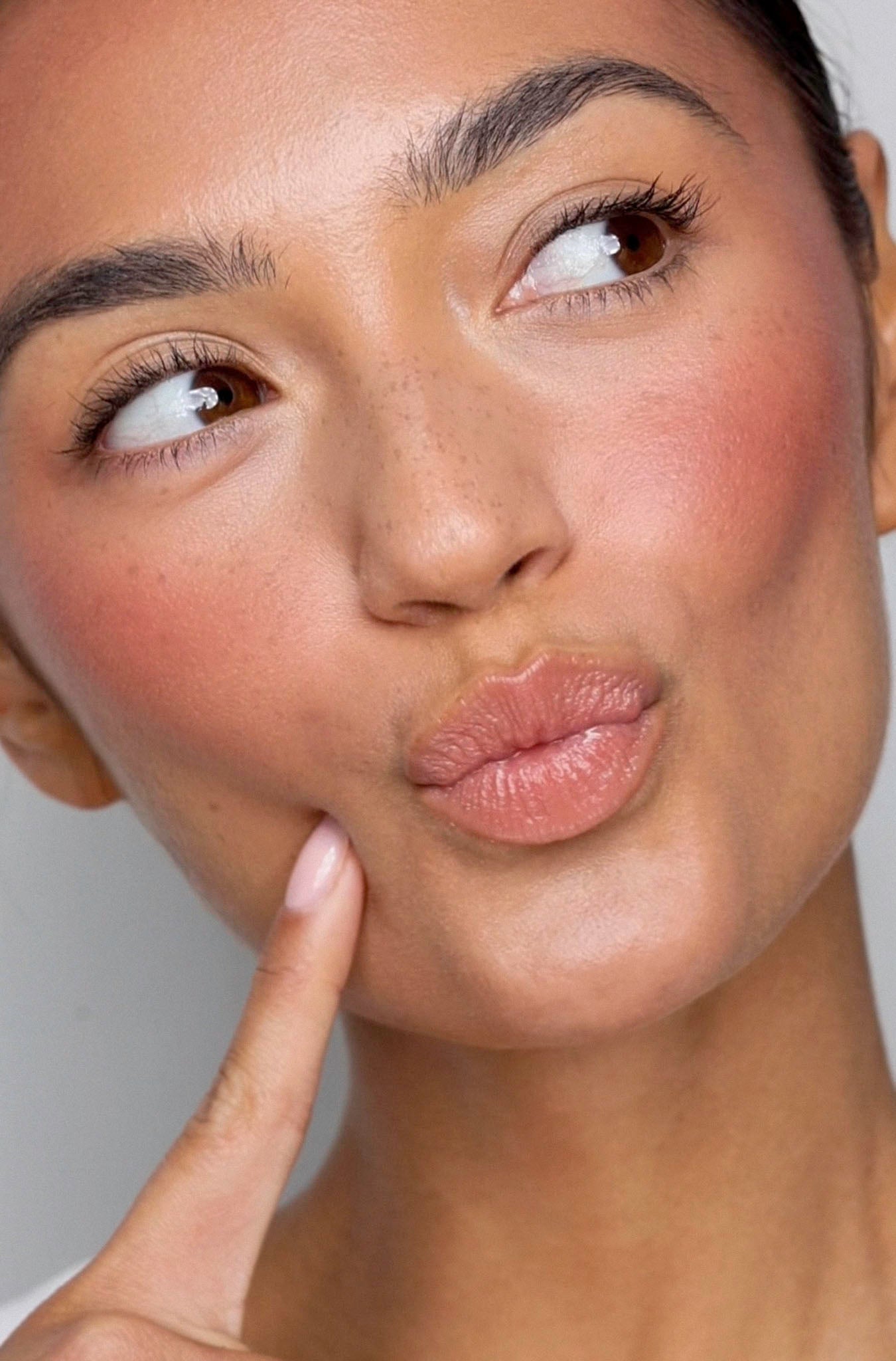 Skincare Supercharged Tinted Hydrabalm - QUEEN MUSIA