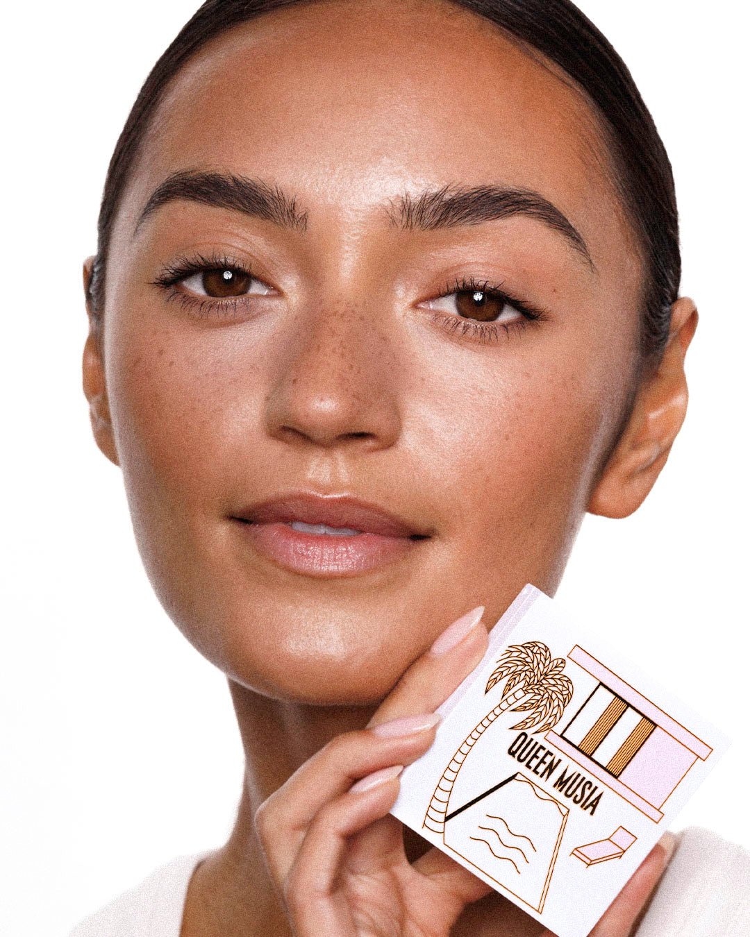 Voyage Nostalgique Soft Sunlight Bronzer - QUEEN MUSIA